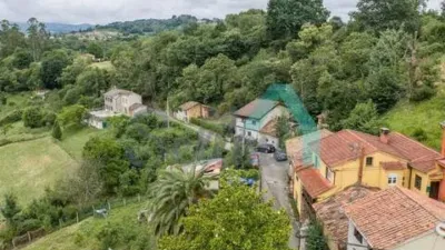 Terraced house for sale in La Espinera, Tuilla-Langreo (Asturias, Spain). Price: €250,000. Built area: 306 m². Plot size: 1,029 m². 6 bedrooms and 3 bathrooms. photo 23