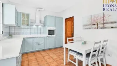 Chalet on Camino Vial Street, 30 photo 12