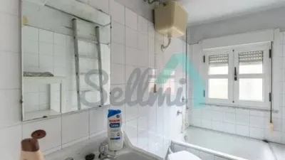 Terraced house for sale in La Espinera, Tuilla-Langreo (Asturias, Spain). Price: €250,000. Built area: 306 m². Plot size: 1,029 m². 6 bedrooms and 3 bathrooms. photo 99