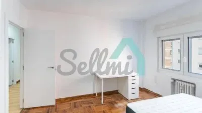 Piso en alquiler en Masip-La Ería-La Argañosa-Parque del Oeste, Masip-La Ería-La Argañosa-Parque del Oeste (Oviedo) de 1.200 €<span>/mes</span>
