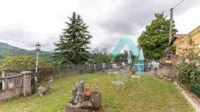 Terraced house for sale in La Espinera, Tuilla-Langreo (Asturias, Spain). Price: €250,000. Built area: 306 m². Plot size: 1,029 m². 6 bedrooms and 3 bathrooms. photo 120