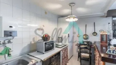 Terraced house for sale in La Espinera, Tuilla-Langreo (Asturias, Spain). Price: €250,000. Built area: 306 m². Plot size: 1,029 m². 6 bedrooms and 3 bathrooms. photo 62