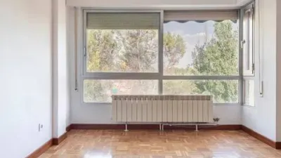 Apartment in Covibar-Pablo Iglesias photo 4