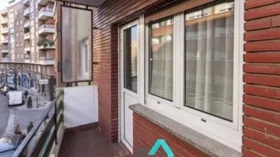 Piso en alquiler en Calle de San Pedro de Mestallón, Centro (Oviedo) de 700 €<span>/mes</span>