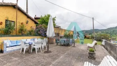 Terraced house for sale in La Espinera, Tuilla-Langreo (Asturias, Spain). Price: €250,000. Built area: 306 m². Plot size: 1,029 m². 6 bedrooms and 3 bathrooms. photo 112