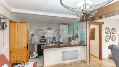 Terraced house for sale in La Espinera, Tuilla-Langreo (Asturias, Spain). Price: €250,000. Built area: 306 m². Plot size: 1,029 m². 6 bedrooms and 3 bathrooms. photo 59