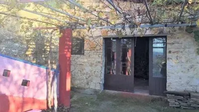 Chalet on Calle Lugar Troncoso Nn photo 15