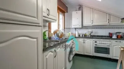 Piso en alquiler en Calle de Campomanes, Centro (Oviedo) de 750 €<span>/mes</span>