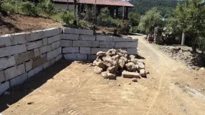 Chalet on Calle Lugar Troncoso Nn photo 14