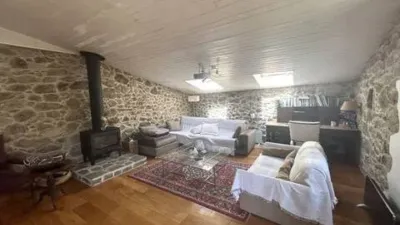 Chalet in Pantón photo 11
