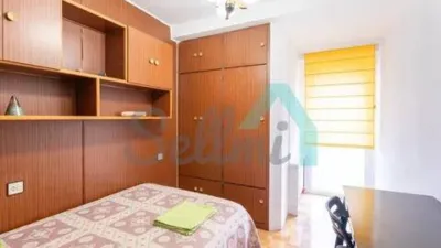 Piso en alquiler en Pumarín-Teatinos, Pumarín-Teatinos (Oviedo) de 800 €<span>/mes</span>