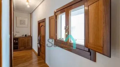 Piso en alquiler en Calle de Campomanes, Centro (Oviedo) de 750 €<span>/mes</span>