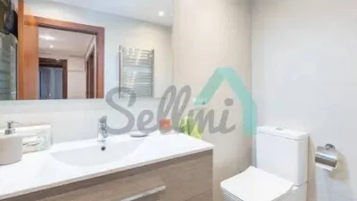 Piso en alquiler en Pumarín-Teatinos, Pumarín-Teatinos (Oviedo) de 800 €<span>/mes</span>