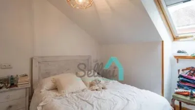 Piso en alquiler en Calle de Campomanes, Centro (Oviedo) de 750 €<span>/mes</span>