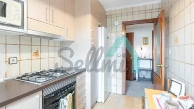 Piso en alquiler en Pumarín-Teatinos, Pumarín-Teatinos (Oviedo) de 800 €<span>/mes</span>