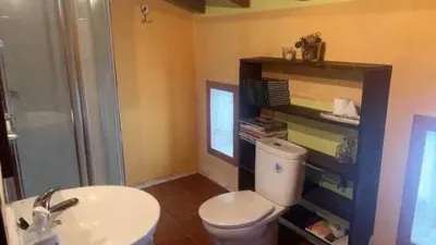 Chalet on Calle Lugar Troncoso Nn photo 22