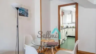 Piso en alquiler en Calle de Campomanes, Centro (Oviedo) de 750 €<span>/mes</span>