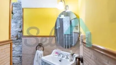 Terraced house for sale in La Espinera, Tuilla-Langreo (Asturias, Spain). Price: €250,000. Built area: 306 m². Plot size: 1,029 m². 6 bedrooms and 3 bathrooms. photo 49
