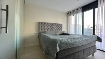 Flat on Carrer Londres photo 5
