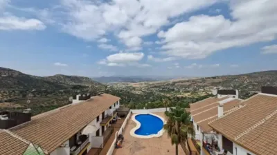 Piso en Alcaucín photo 8