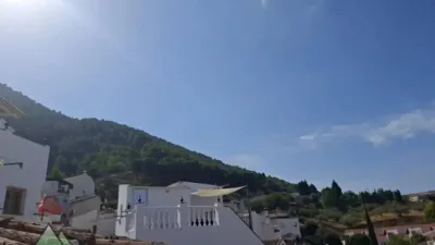 Apartment in Alcaucín photo 4