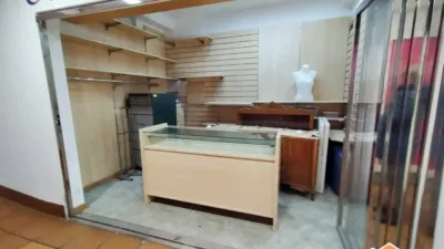 Local comercial en venta en Cidade Vella-Atochas-Pescadería - Vista 3