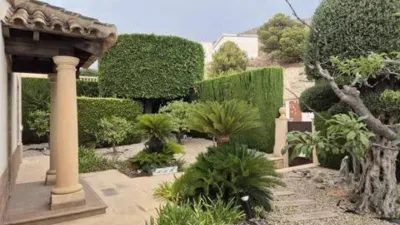 Chalet on Carrer Illa Mallorca photo 13