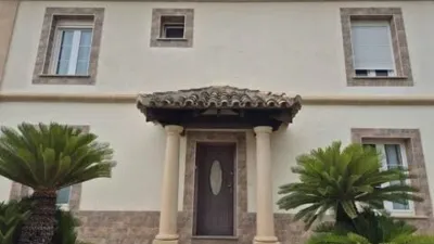 Chalet on Carrer Illa Mallorca photo 12