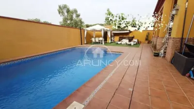 Chalet in Alcalá de Guadaíra photo 7
