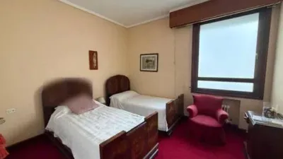 Apartment on Calle Rodríguez Arias photo 8