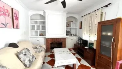 Chalet en El Romeral-Santa Amalia photo 8