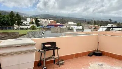 Apartment on Calle Martin Placeres photo 3