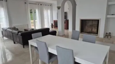 Chalet on Carrer Illa Mallorca photo 7