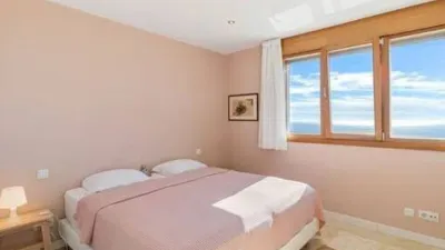 Apartment on Urbanizacion Los Altos de los Monteros Street, No Number photo 29