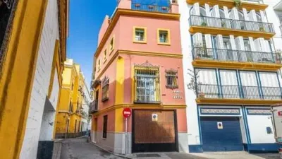Terraced house on Boteros Street photo 26