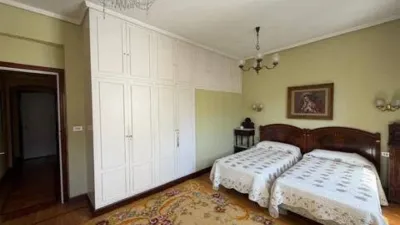 Apartment on Calle Rodríguez Arias photo 6