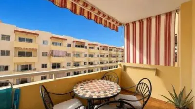 Apartment on Avenida Juan Carlos I photo 2