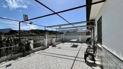 Chalet en El Romeral-Santa Amalia photo 3