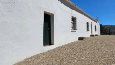 Rustic property in Cazalla de La Sierra photo 27