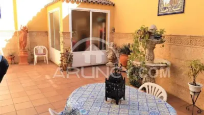 Chalet in Alcalá de Guadaíra photo 2