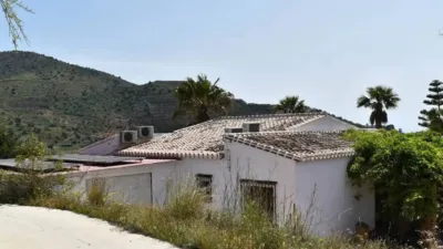 Chalet on N-A Street, -1 photo 45