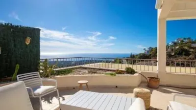 Apartment on Urbanizacion Los Altos de los Monteros Street, No Number photo 18