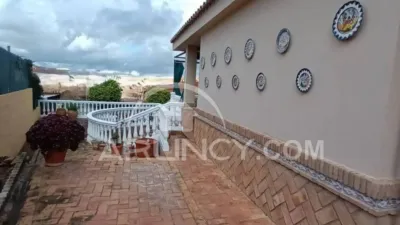 Chalet en Alcalá de Guadaíra photo 37