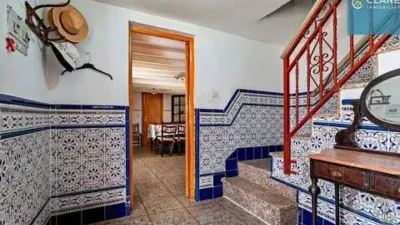 Terraced house on Calle Iglesia photo 3