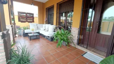 Chalet in Alcalá de Guadaíra photo 10