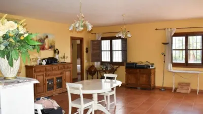 Chalet on N-A Street, -1 photo 6