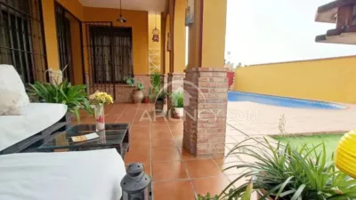 Chalet in Alcalá de Guadaíra photo 9