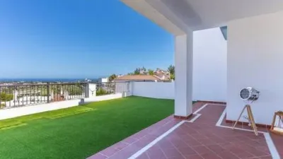 Piso en calle Algarrobo photo 8