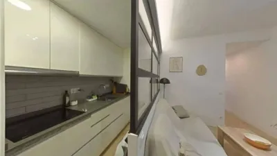 Flat in Centre photo 5