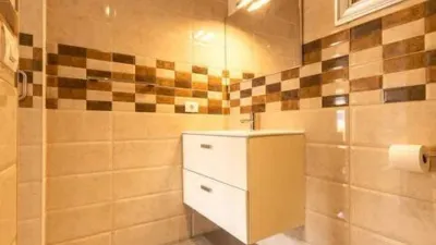 Apartment on Avenida Juan Carlos I photo 9